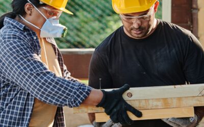 Composite vs. Wood vs. Vinyl Decks: What Edmonton Homeowners Need to Know